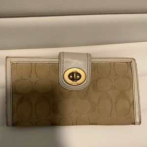 Coach long wallet and wristlet